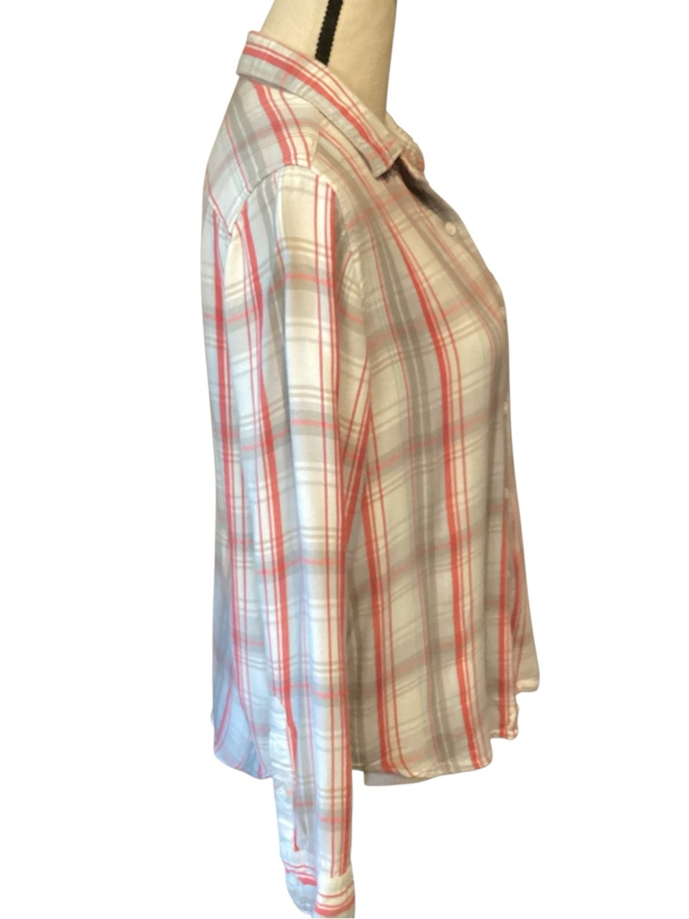 Levi’s Boyfriend Fit Plaid Button Down Shirt Medium Red Gray White Cotton - Picture 7 of 16
